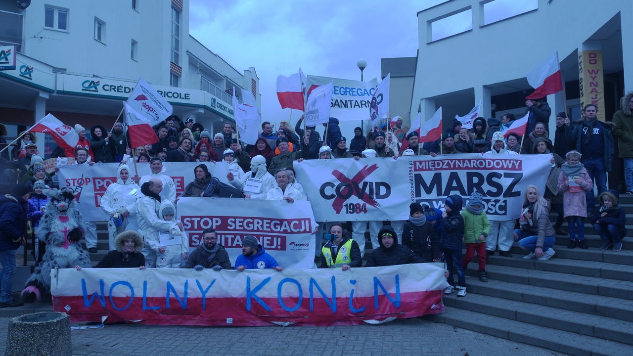 pikieta stop koronapanice - Radio Poznań