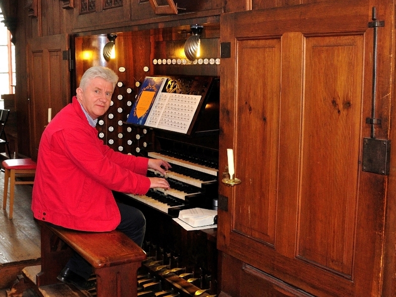 organy - przy kontuarze organów Ladegasta w Schwerinie - Grzegorz Celiński