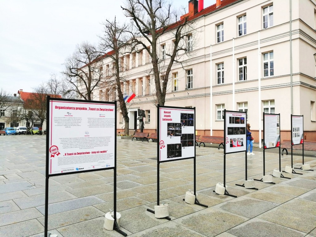 toast za zwycięstwo wolsztyn - www.wolsztyn.pl