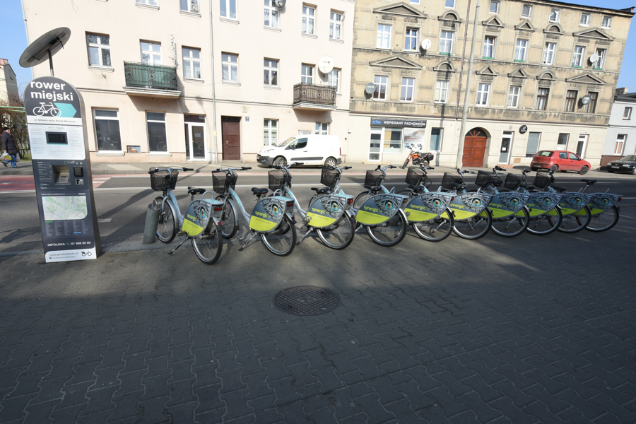 rower miejski poznań - Wojtek Wardejn