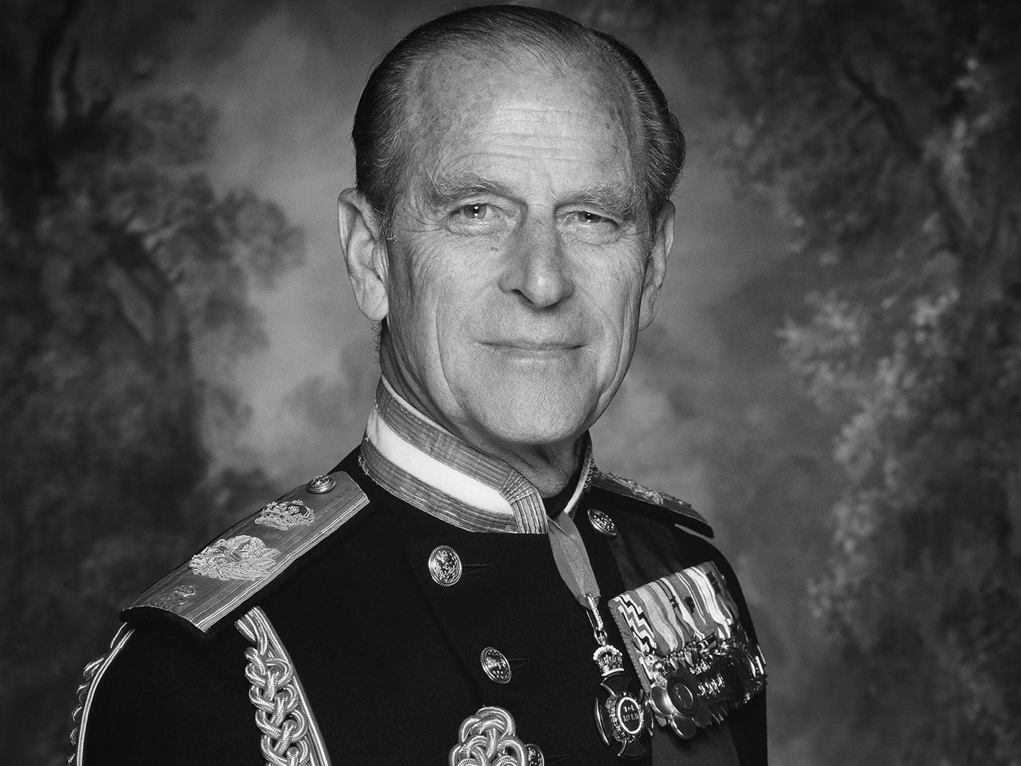 książę filip - FB: The Royal Family