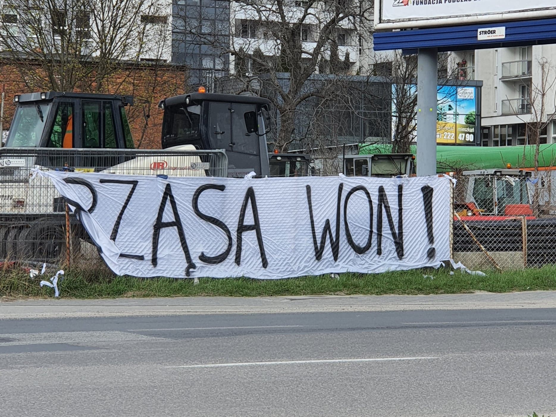transparetn lech transparent rząsa won - Grzegorz Ługawiak