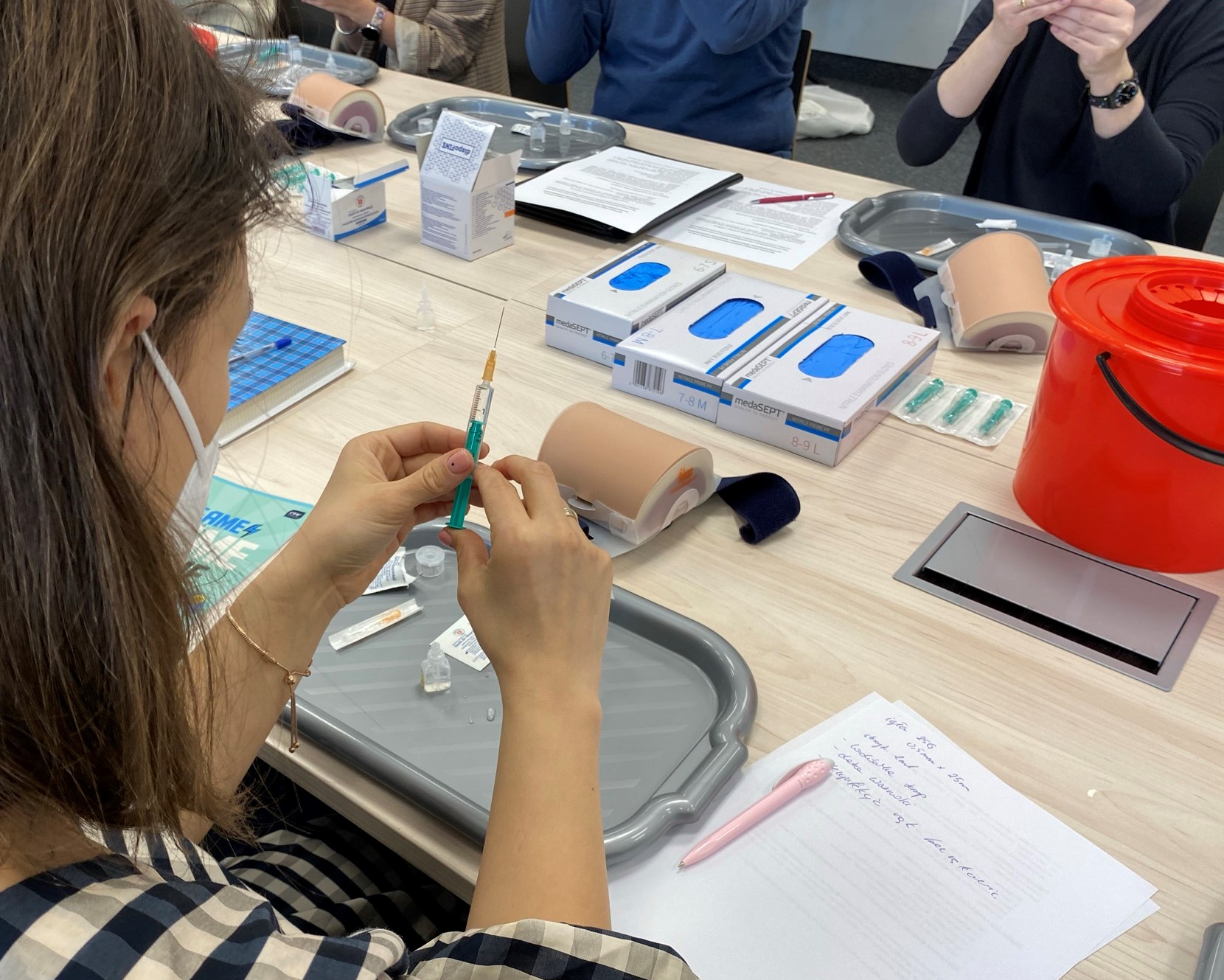 Centrum Symulacji Uniwersytetu Medycznego szczepienia - Centrum Symulacji Uniwersytetu Medycznego