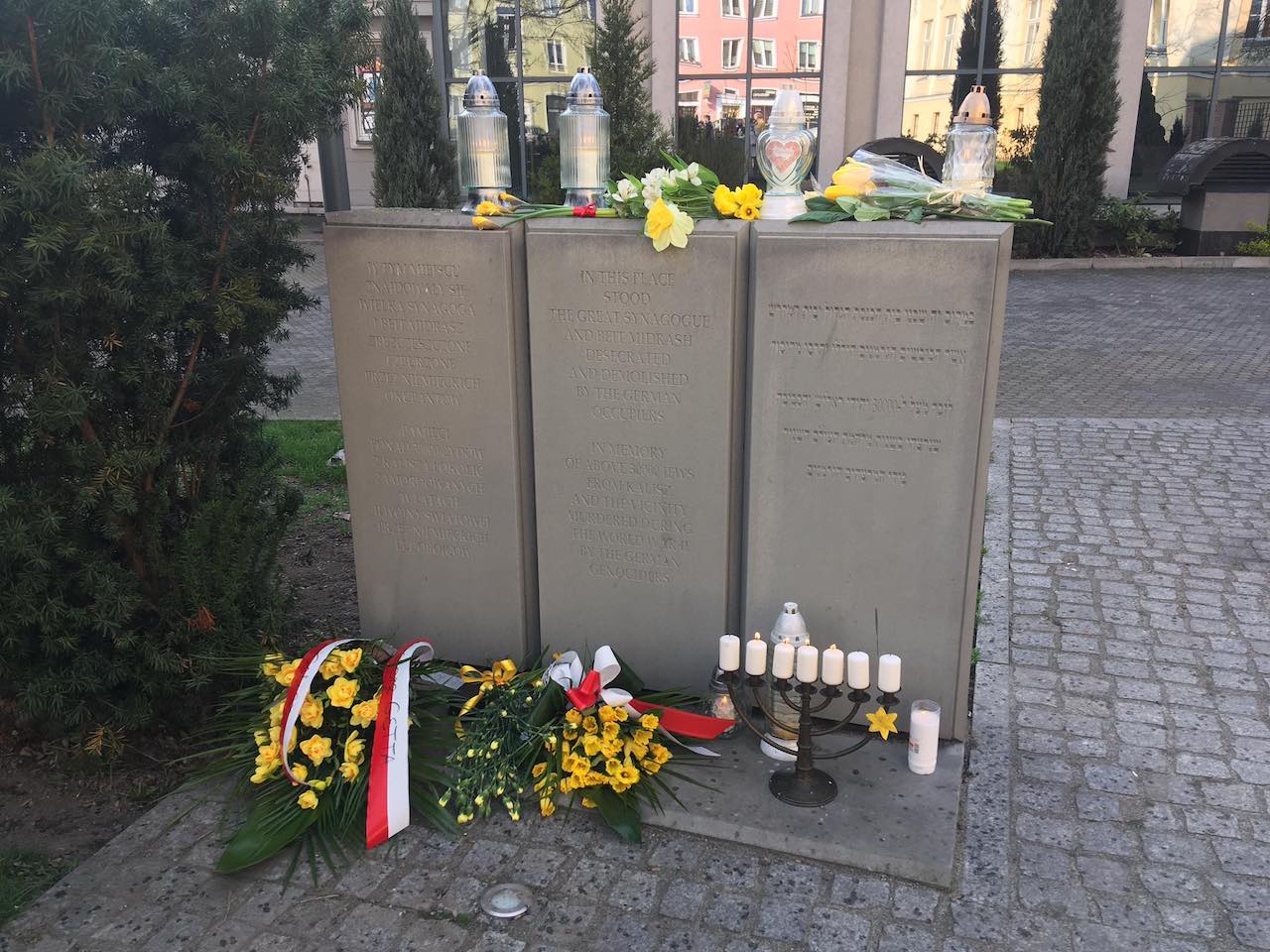 kalisz powstanie getto - Danuta Synkiewicz - Radio Poznań