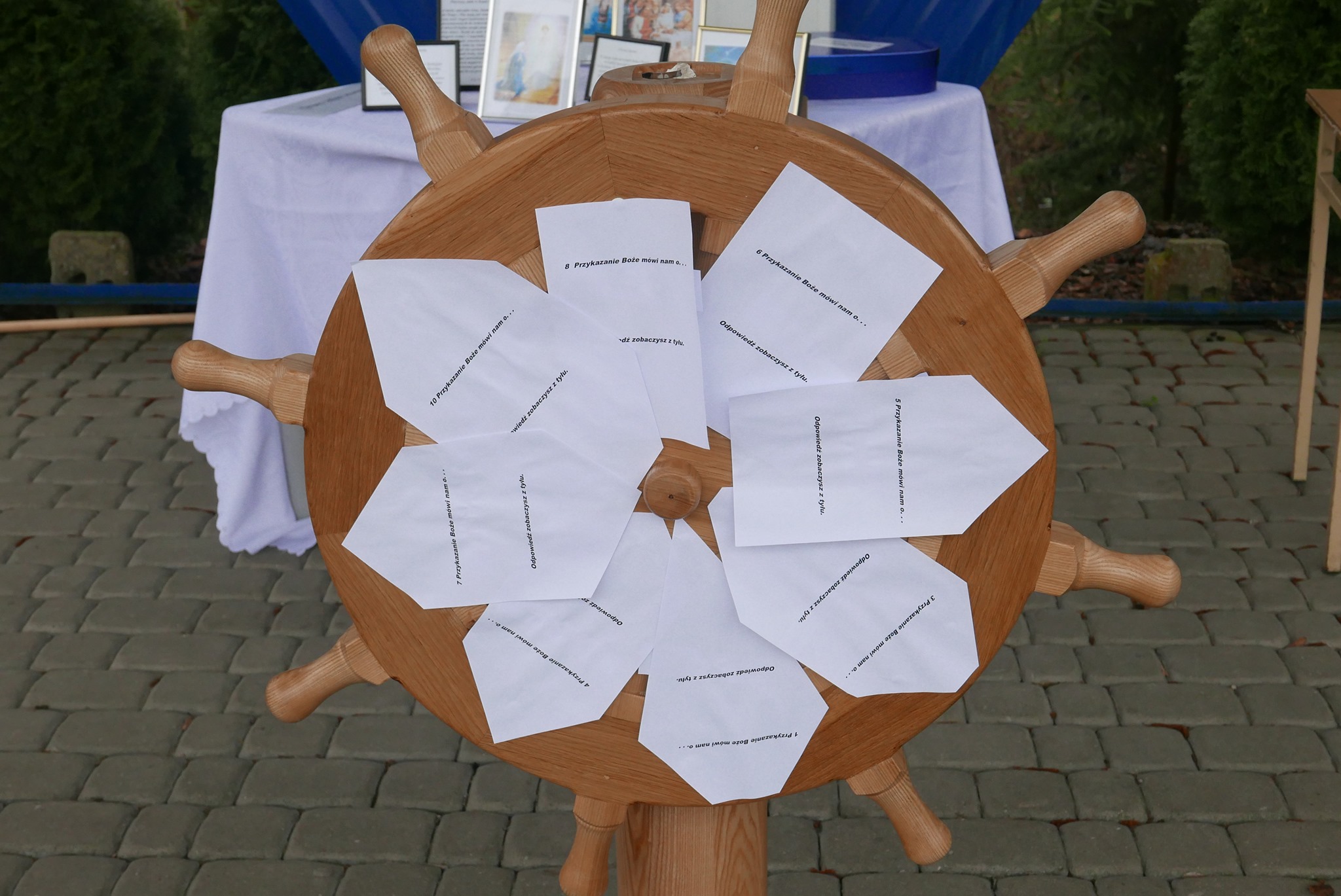 religijny tor przeszkód - Przemysław Stochaj