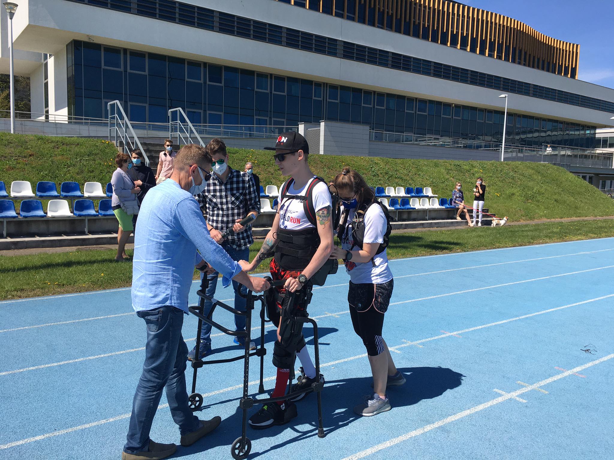 egzoszkielet wings for life - Adam Michalkiewicz