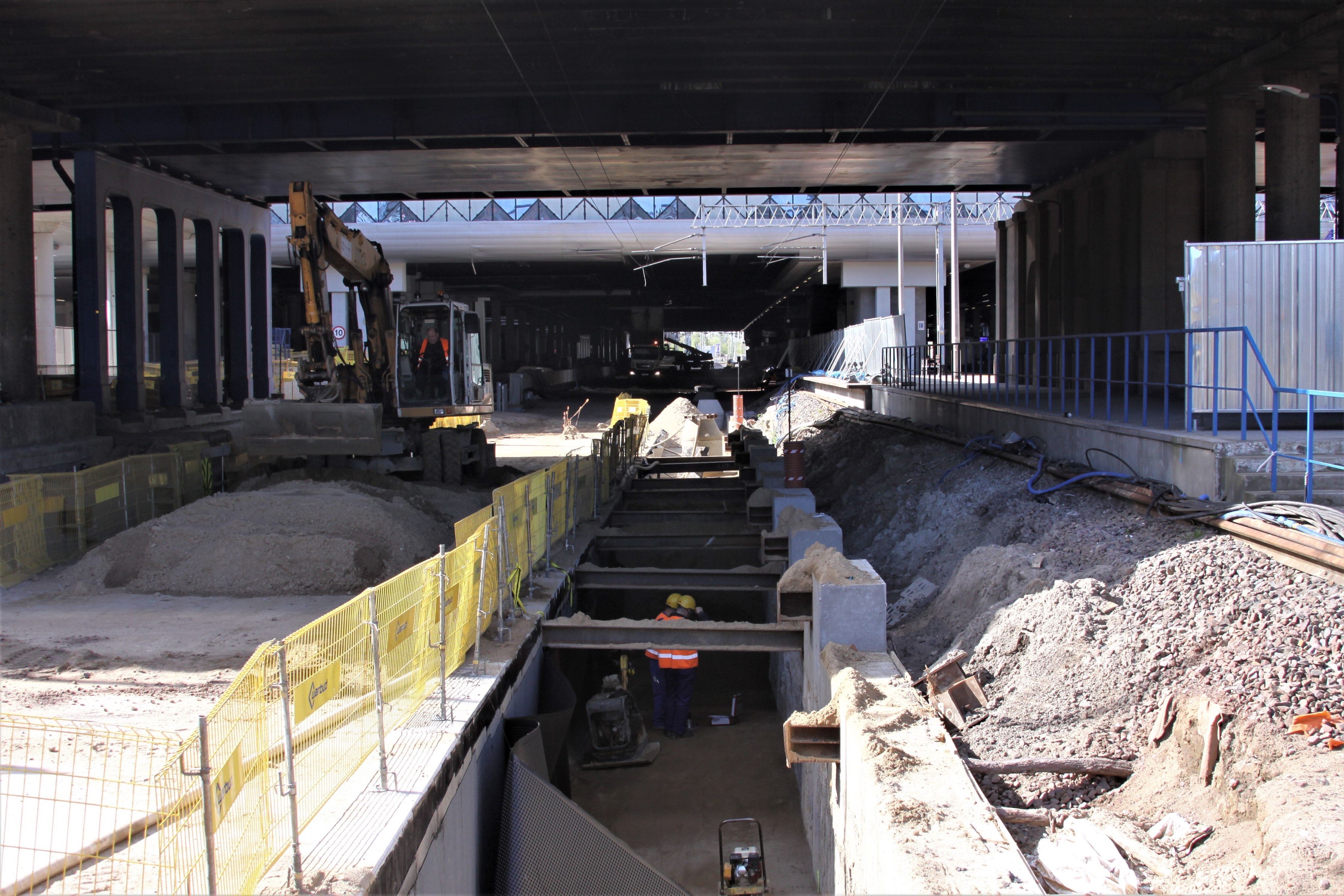 nowy peron budowa poznań główny  - PKP PLK SA