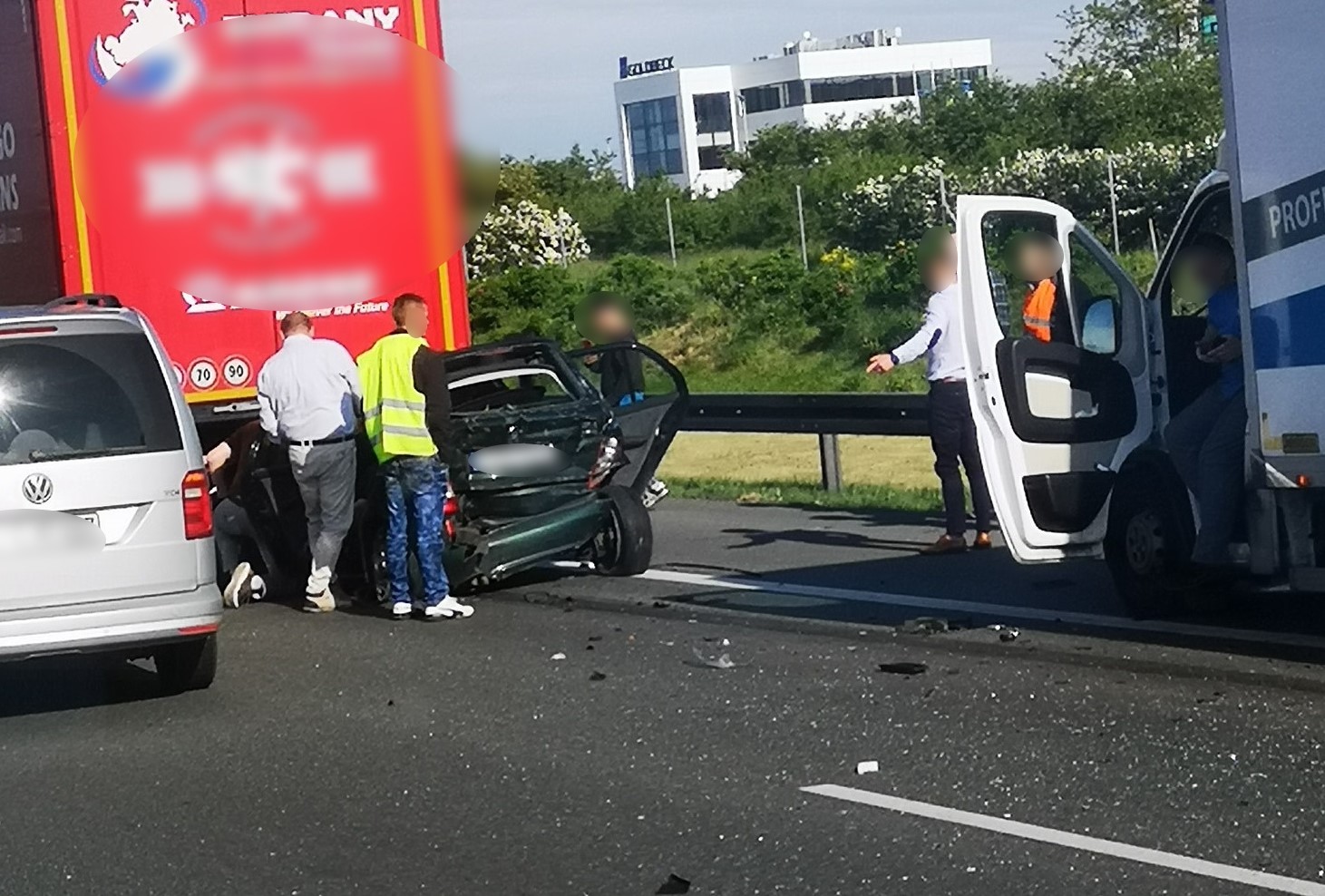 wypadek a2 kierunek świecko ciężarówka rodzina - Bartek (Facebook)