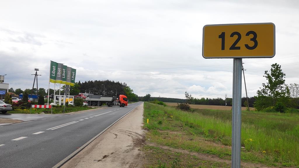 droga nr 123 huta szklana przysieki - Przemysław Stochaj