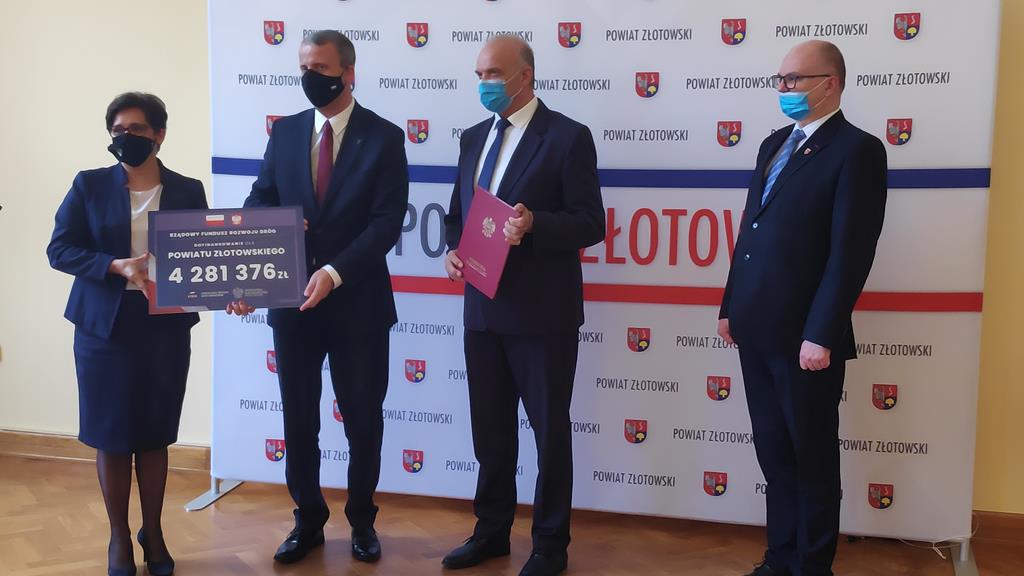 złotów rządowy fundusz rozwoju dróg - Przemysław Stochaj