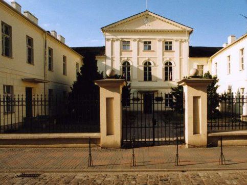 Liceum im. Asnyka - Kalisz - Stow. Asnykowcy