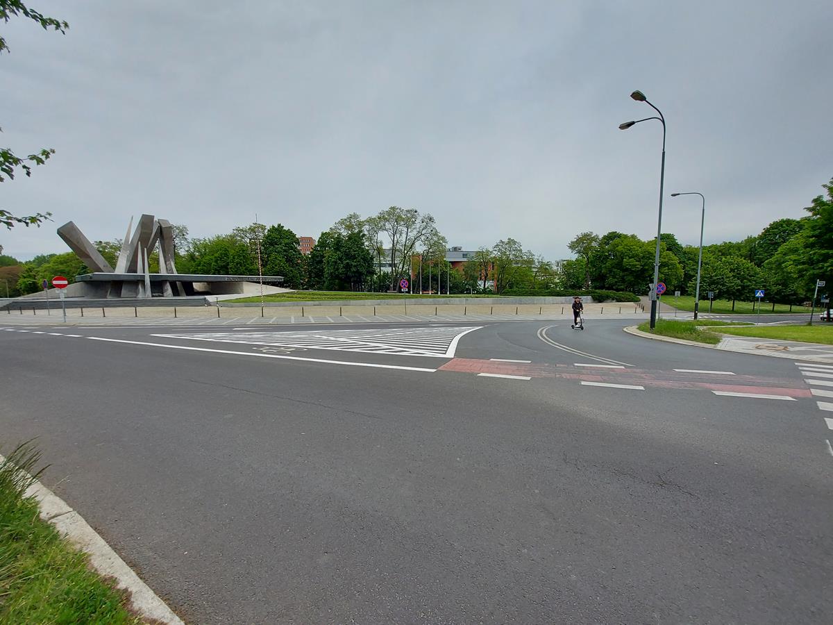 skwer imienia Marii i Lecha Kaczyńskich - Wojtek Wardejn - Radio Poznań