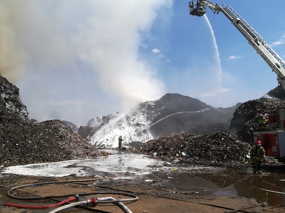 pożar wysypiska przysieka polska  - Dawid Kryś - Komenda Powiatowa Państwowej Straży Pożarnej w Kościanie
