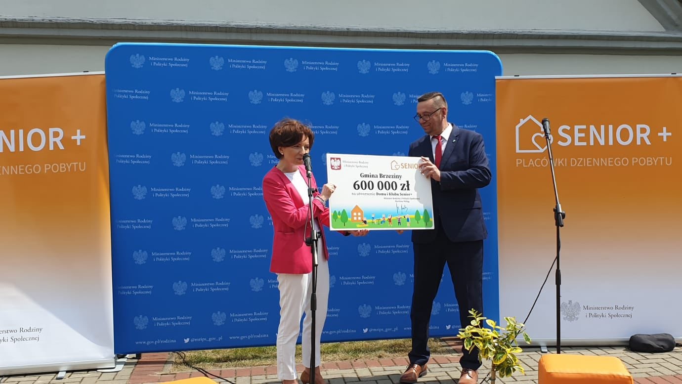 promesa dom seniora brzeziny  - TT: Marlena Maląg