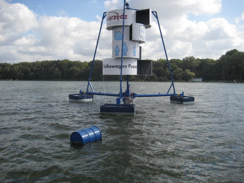 Aerator na Jeziorze Swarzędzkim - Jacek Butlewski