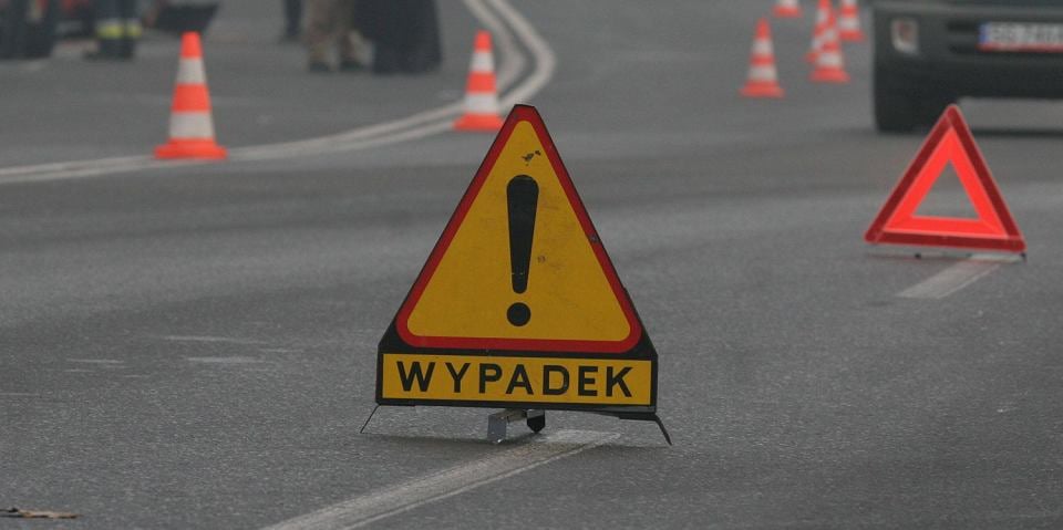 wypadek kolizja droga trójkąt - Michał Zieliński - Wojewoda Wielkopolski - Twitter