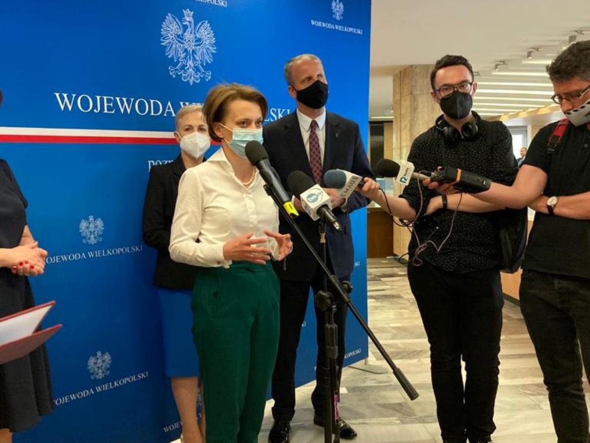 bank gospodarstwa krajowego emilewicz - Profil facebookowy Jadwigi Emilewicz