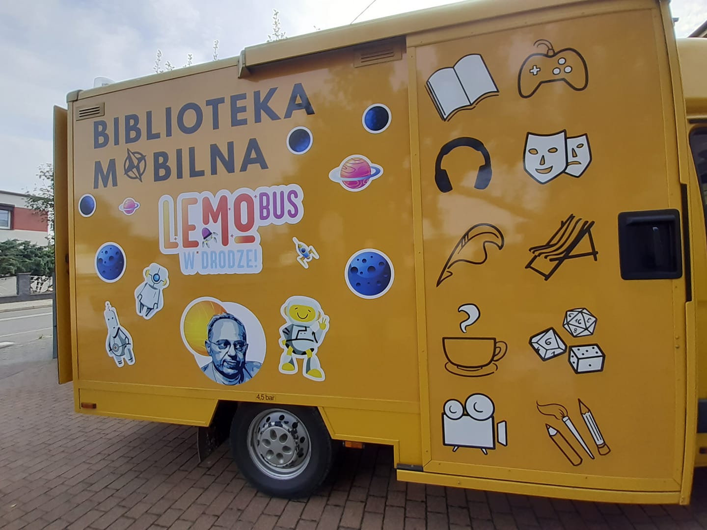 LEMobus - FB: LEMobus w drodze