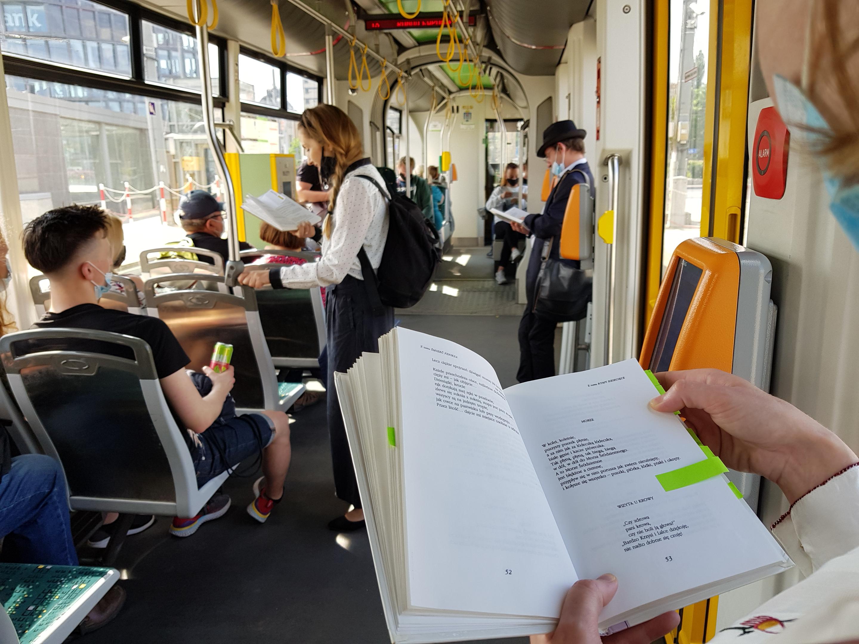 poezja w tramwaju - Hubert Jach - Radio Poznań