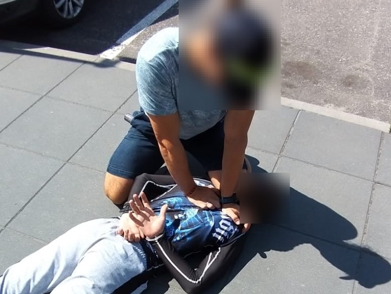 napadł na sklep z nożem koło - KPP Koło