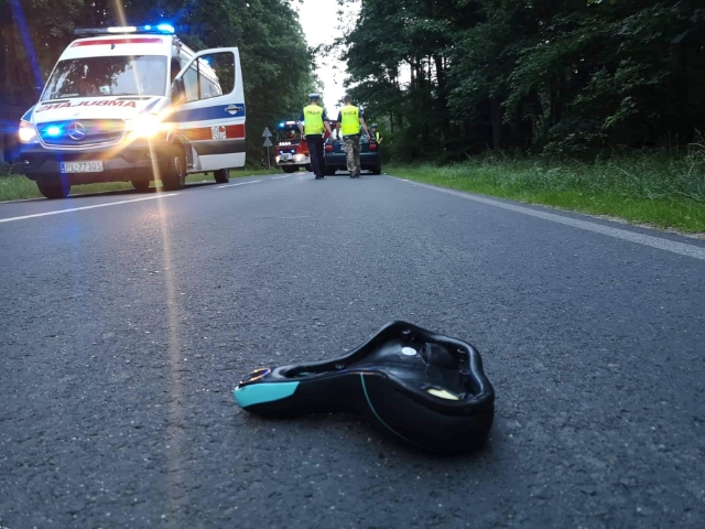 rowerzystka wypadek  - KMP w Lesznie