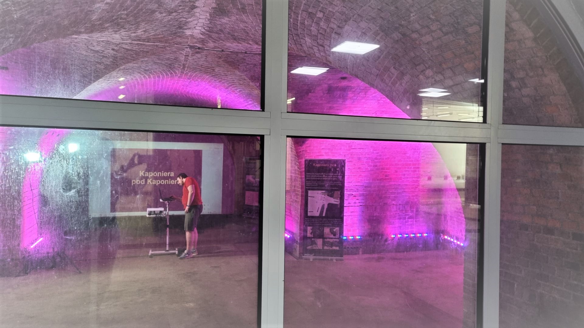  Kaponiera Kolejowa - Magdalena Konieczna