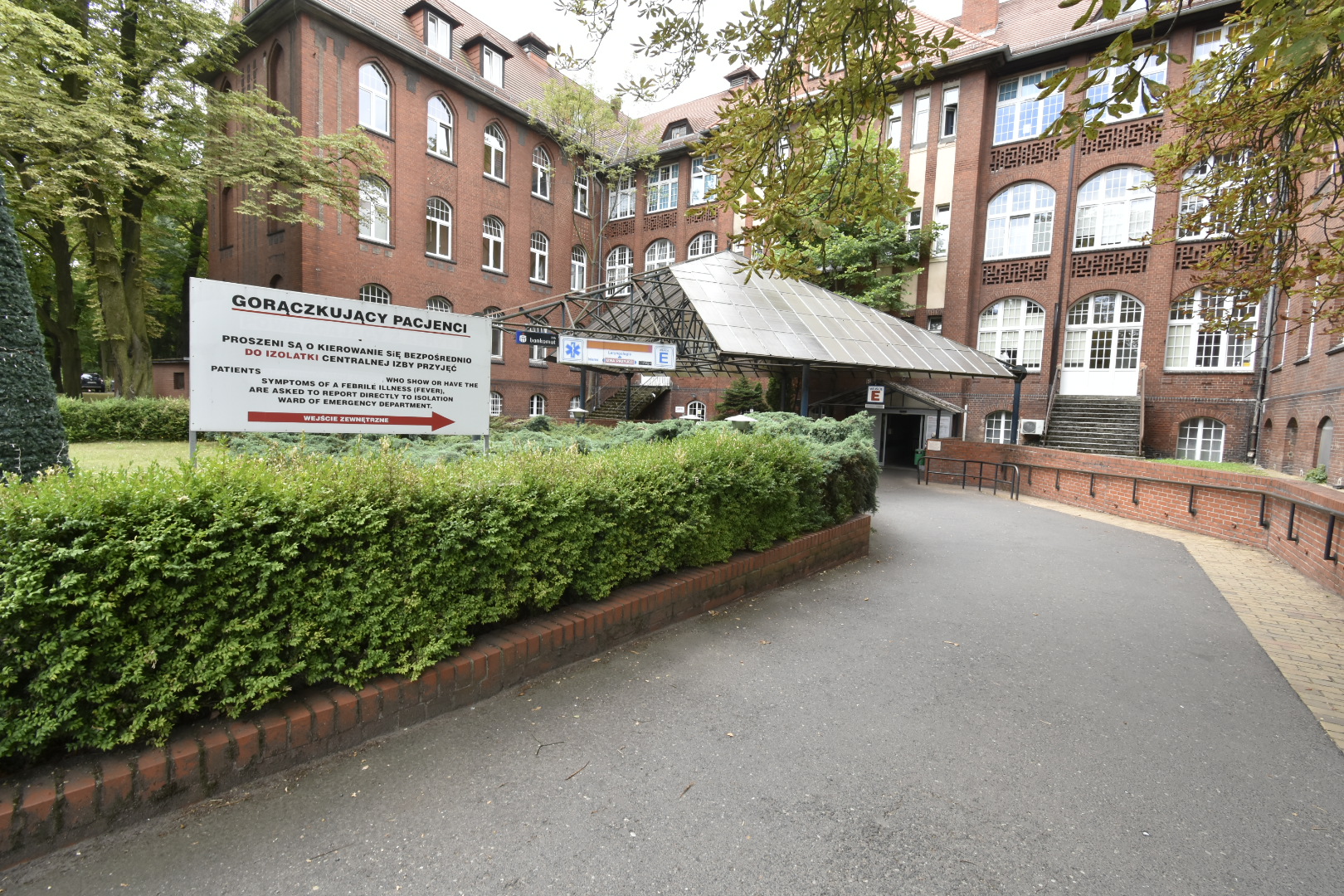 izba przyjęć szpital Kliniczny im. Heliodora Święcickiego - Wojtek Wardejn