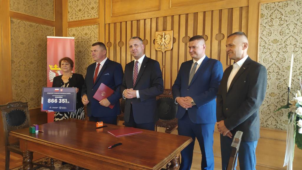 fundusz rozwoju dróg rogoźno - Przemysław Stochaj