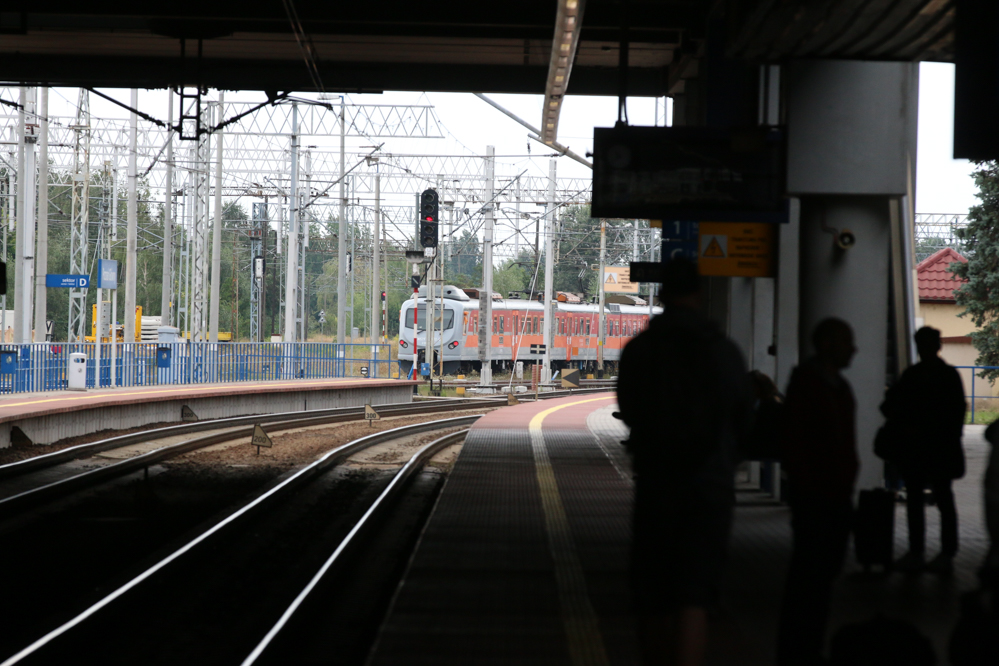 kolej pociąg poznan główny intercity dworzec poznań - Leon Bielewicz