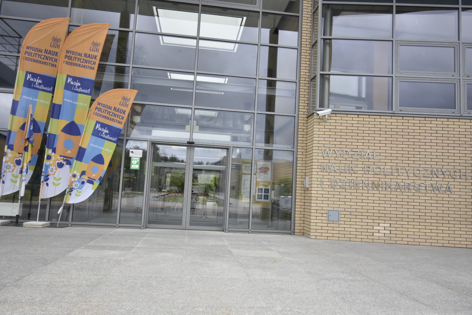 uam morasko colegium  - Wojtek Wardejn