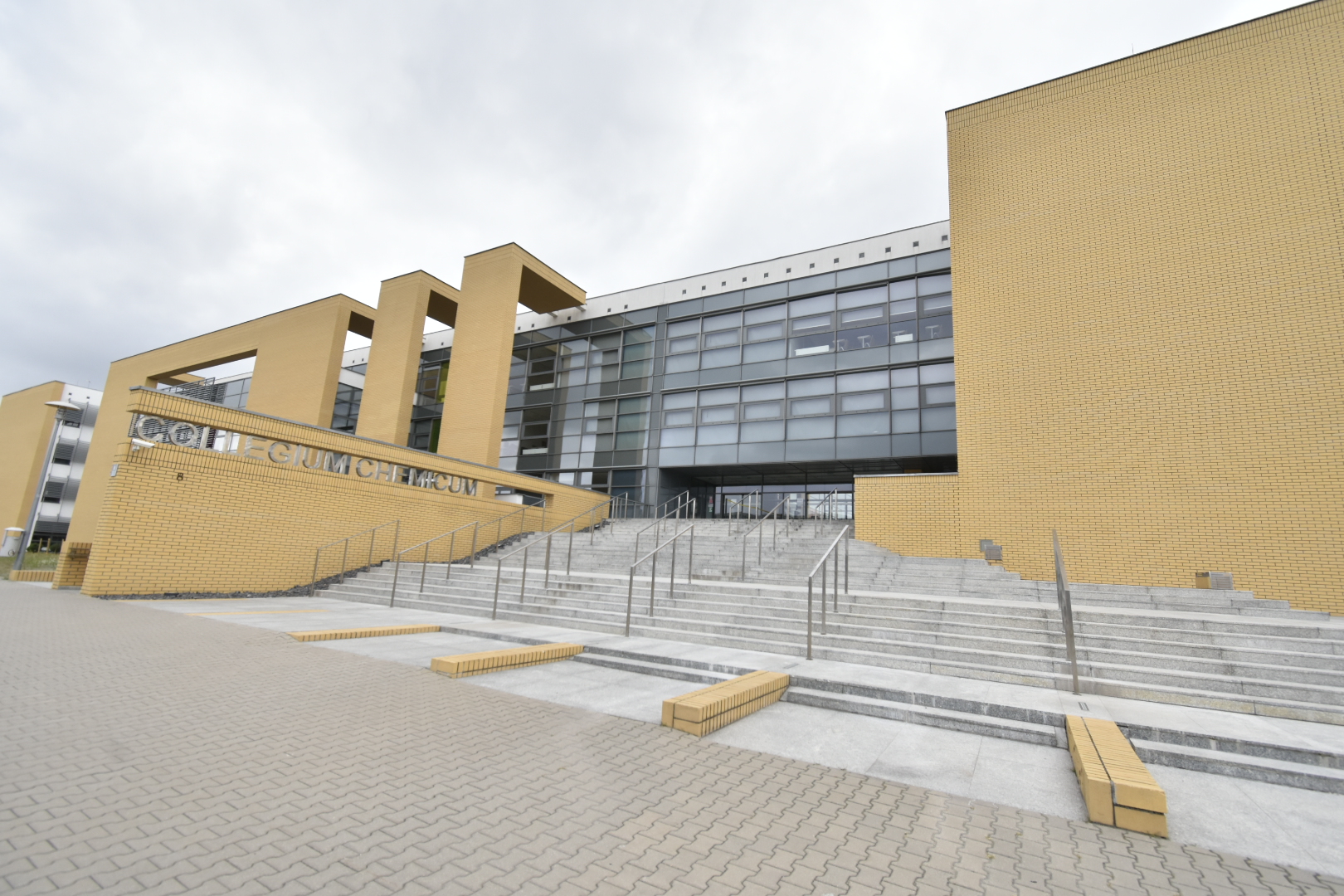 uam morasko colegium  - Wojtek Wardejn