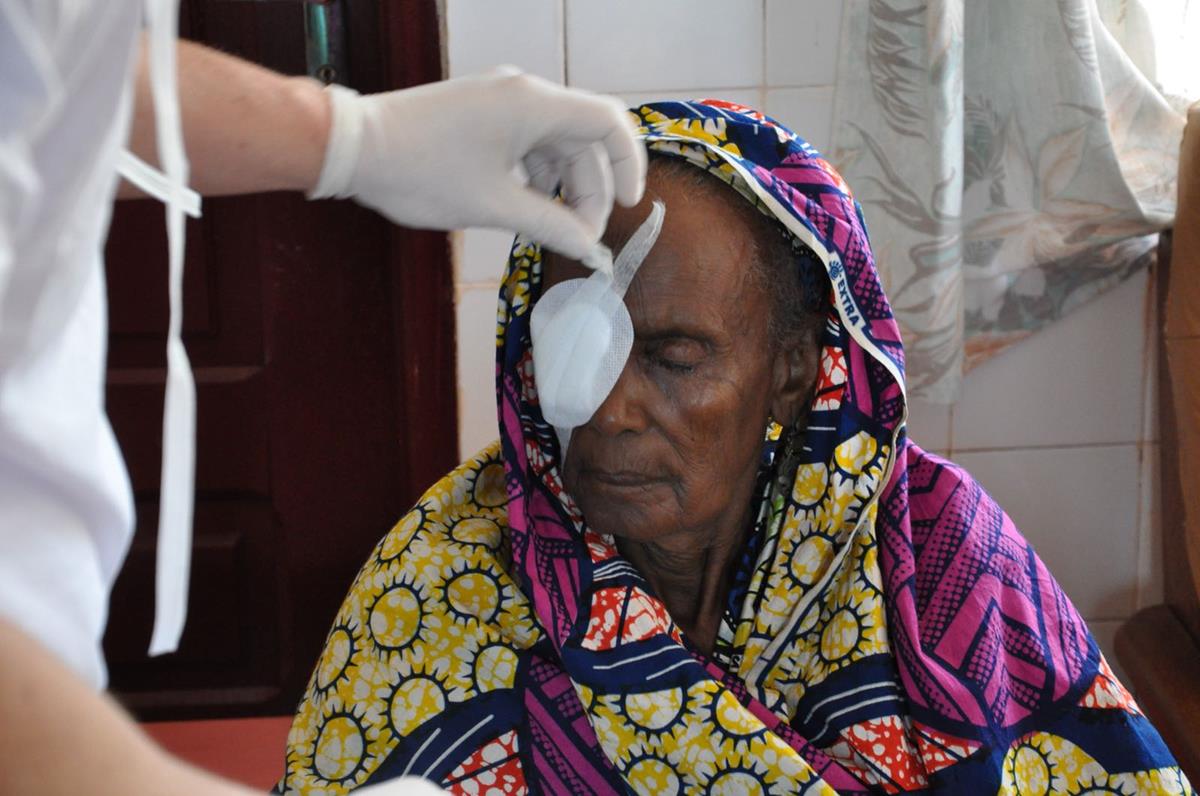 Fundacja Redemptoris Missio opatrunek na ratunek zambia - Fundacja Redemptoris Missio