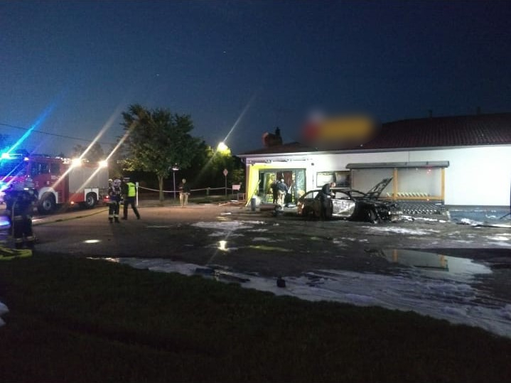 wysadzony bankomat międzychód  - KPP Międzychód 