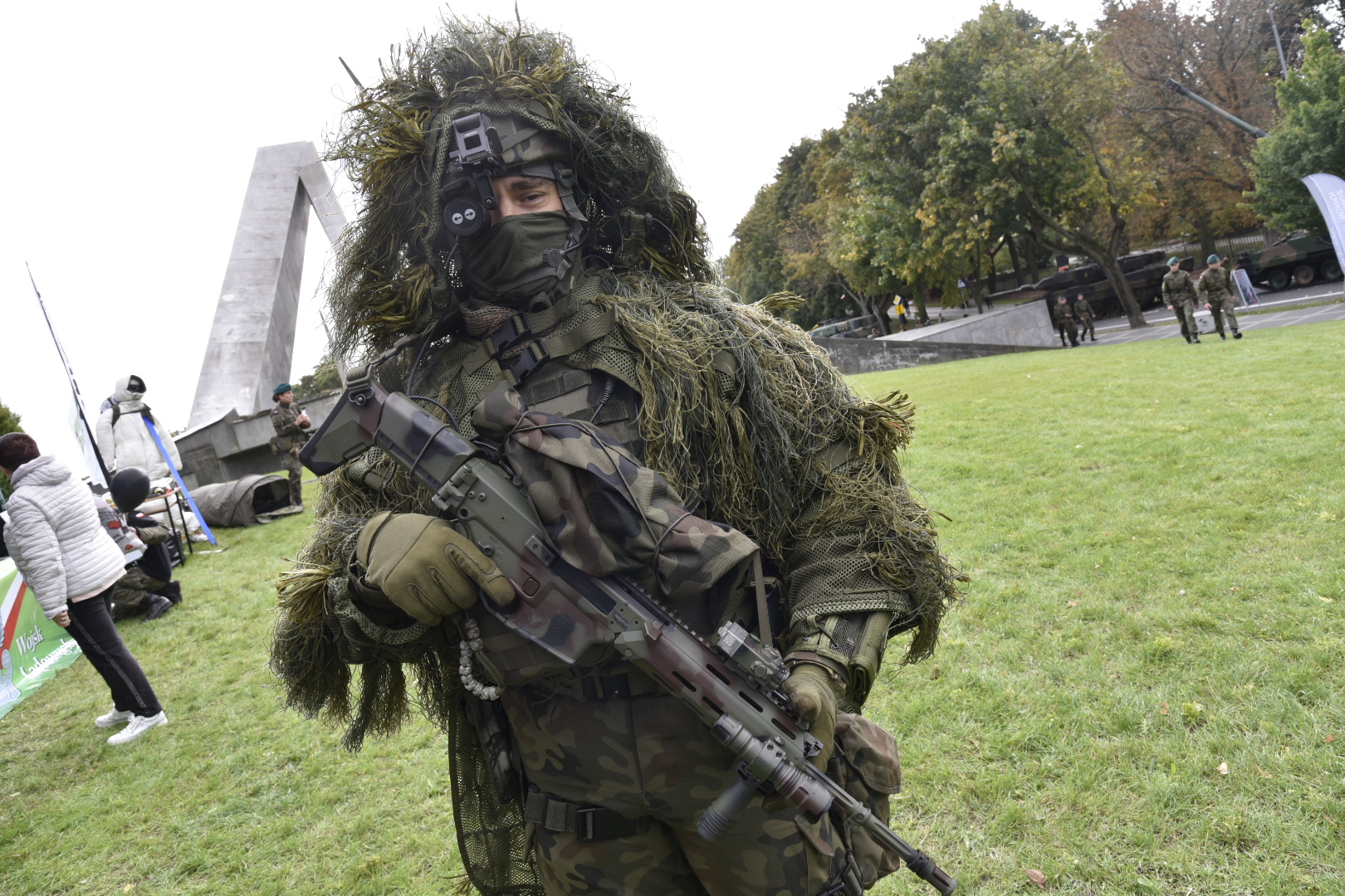 piknik wojskowy poznań - Wojtek Wardejn