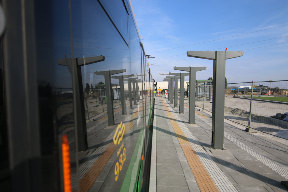 przystanek tramwajowy lechicka naramowicka lechicka/naramowicka tramwaj tory tramwajowe - Leon Bielewicz - Radio Poznań