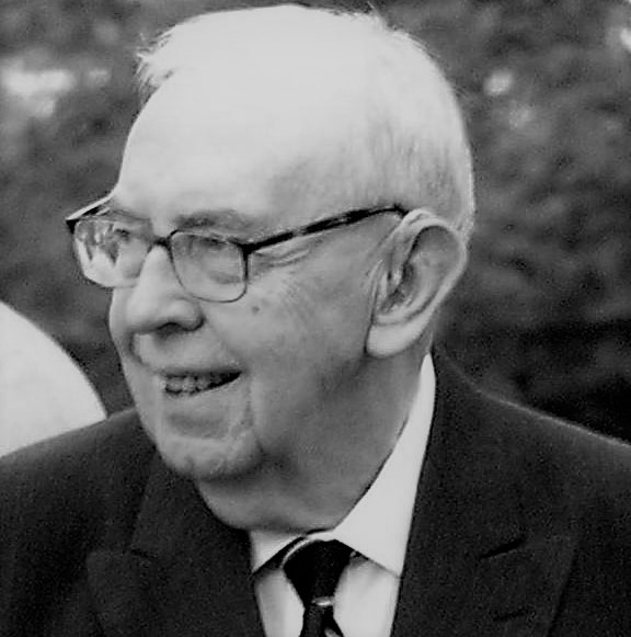 Krzysztof Skubiszewski - Eteru, CC BY-SA 3.0, https://commons.wikimedia.org/w/index.php?curid=505765