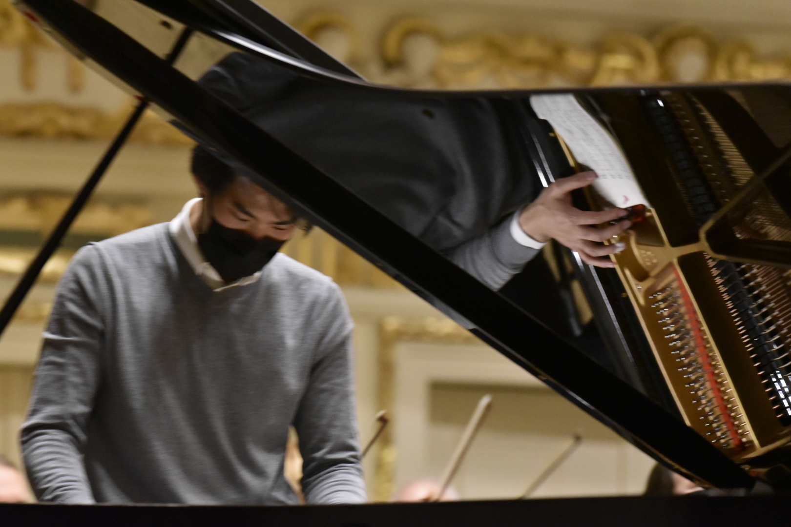 bruce liu w auli uam - Wojtek Wardejn - Radio Poznań