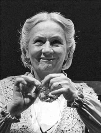 Irena Grzonka-Wardejn CC-3.0 - Bogusław Biegowski - Instytut Teatralny im. Zbigniewa Raszewskiego w Warszawie