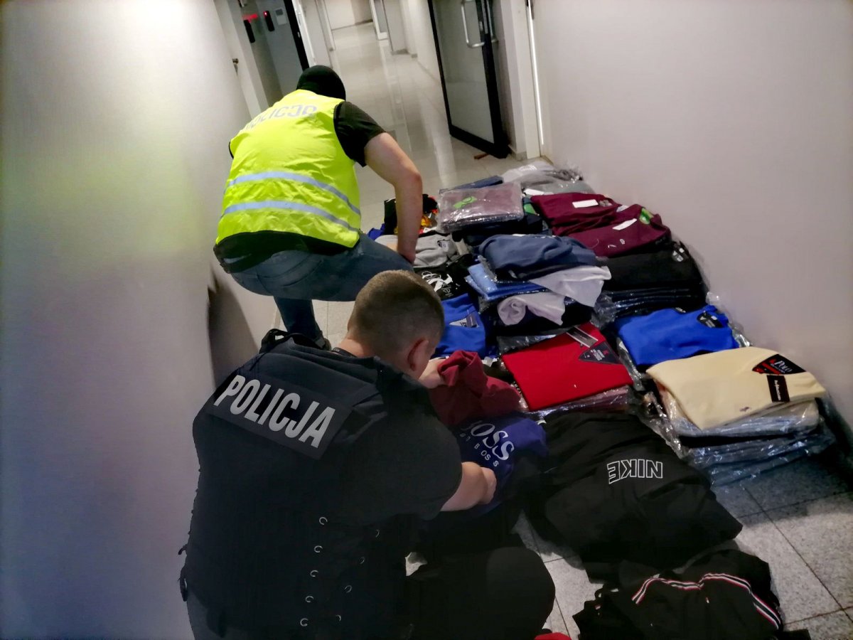 podrabiana odzież grodzisk targ - KPP Grodzisk Wielkopolski