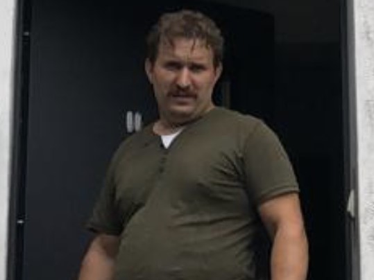 poszukiwany budowlaniec oszukiwał ludzi - KMP Poznań