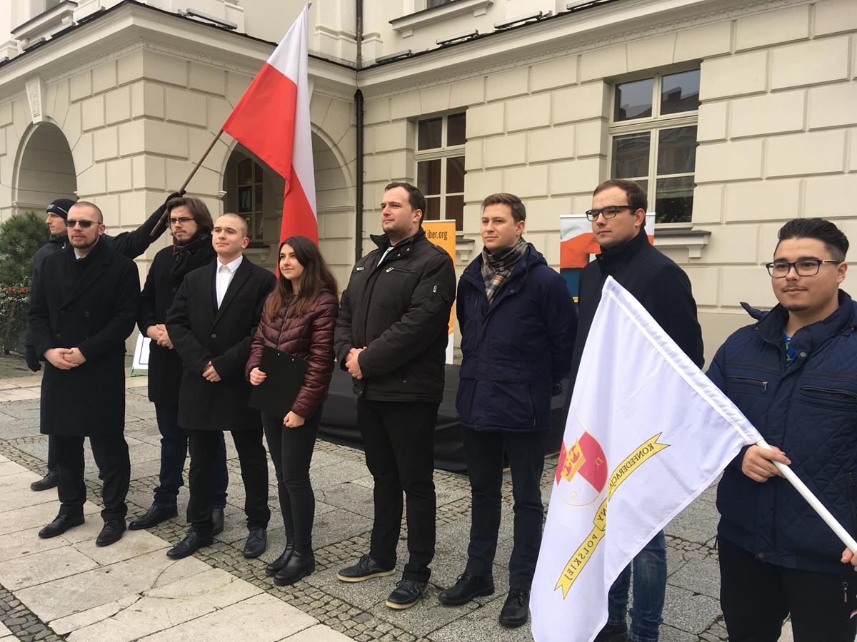 kalisz wiec poparcia mundur - Danuta Synkiewicz - Radio Poznań