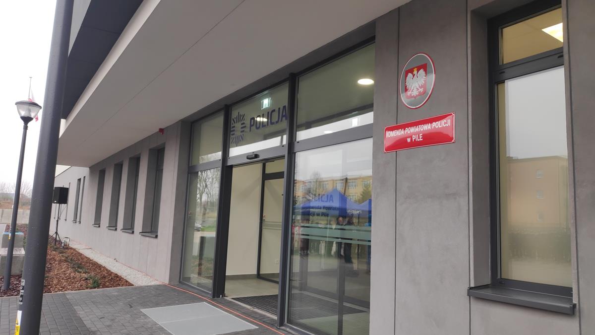 komenda powiatowa policji w Pile piła policja piła - Przemysław Stochaj - Radio Poznań