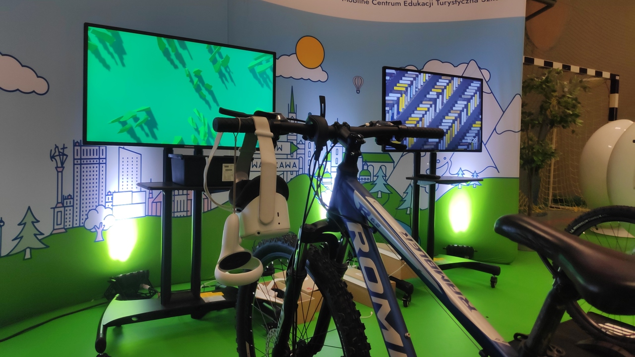 Mobilne Centrum Edukacji "Turystyczna Szkoła - Przemysław Stochaj - Radio Poznań