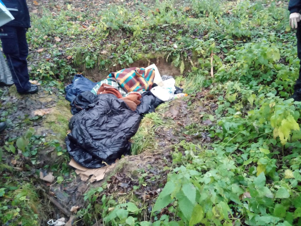 pan jan chciał zamieszkać w ziemiance gniezno - Straż Miejska w Gnieźnie