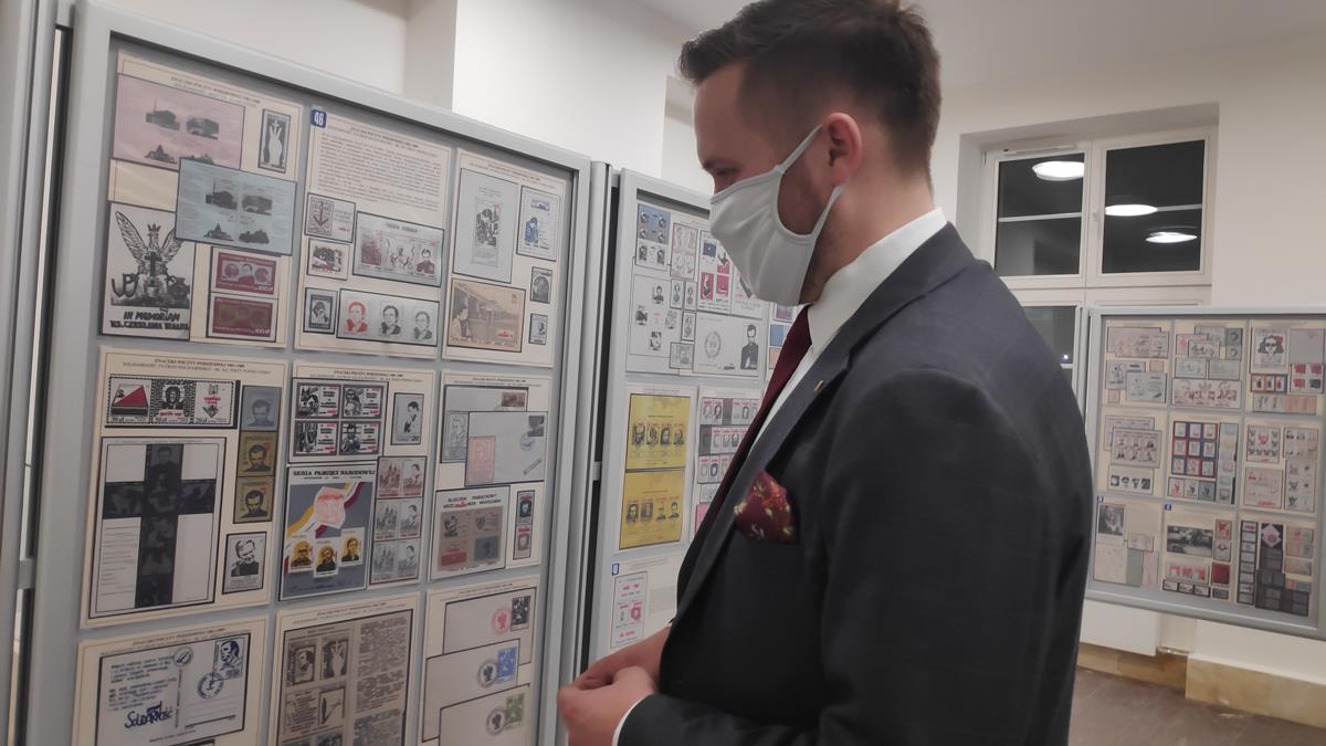 piła znaczki solidarność - Przemysław Stochaj - Radio Poznań