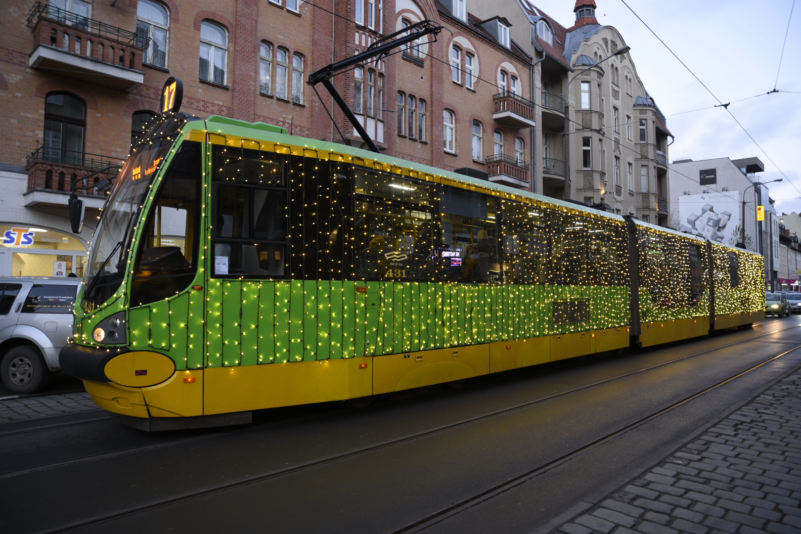 tramwaj bimba święta świąteczny tramwaj - Wojtek Wardejn - Radio Poznań