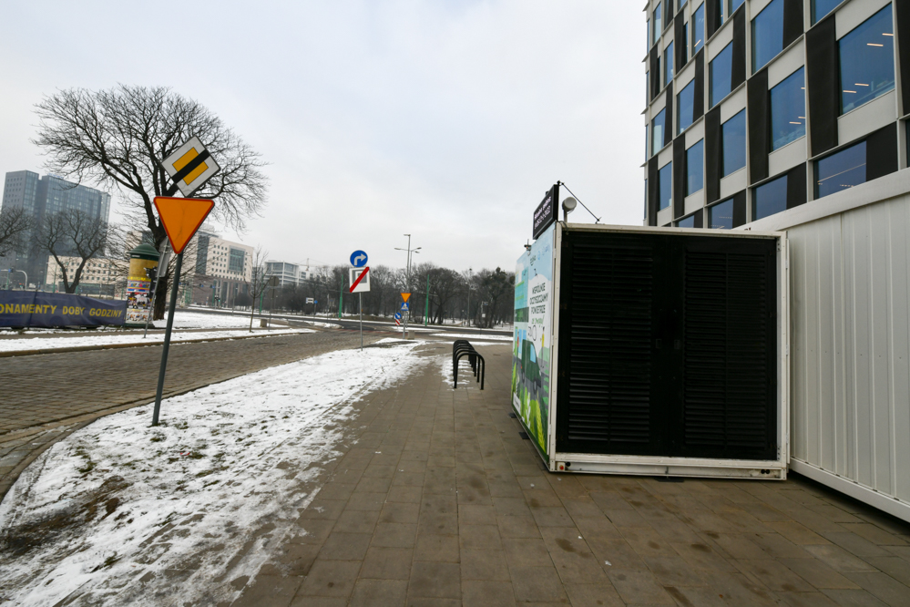 filtr powietrza żabka - Wojtek Wardejn