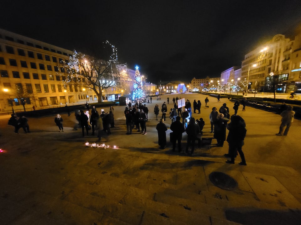 Milczący, proaborcyjny protest na placu wolności - Hubert Jach