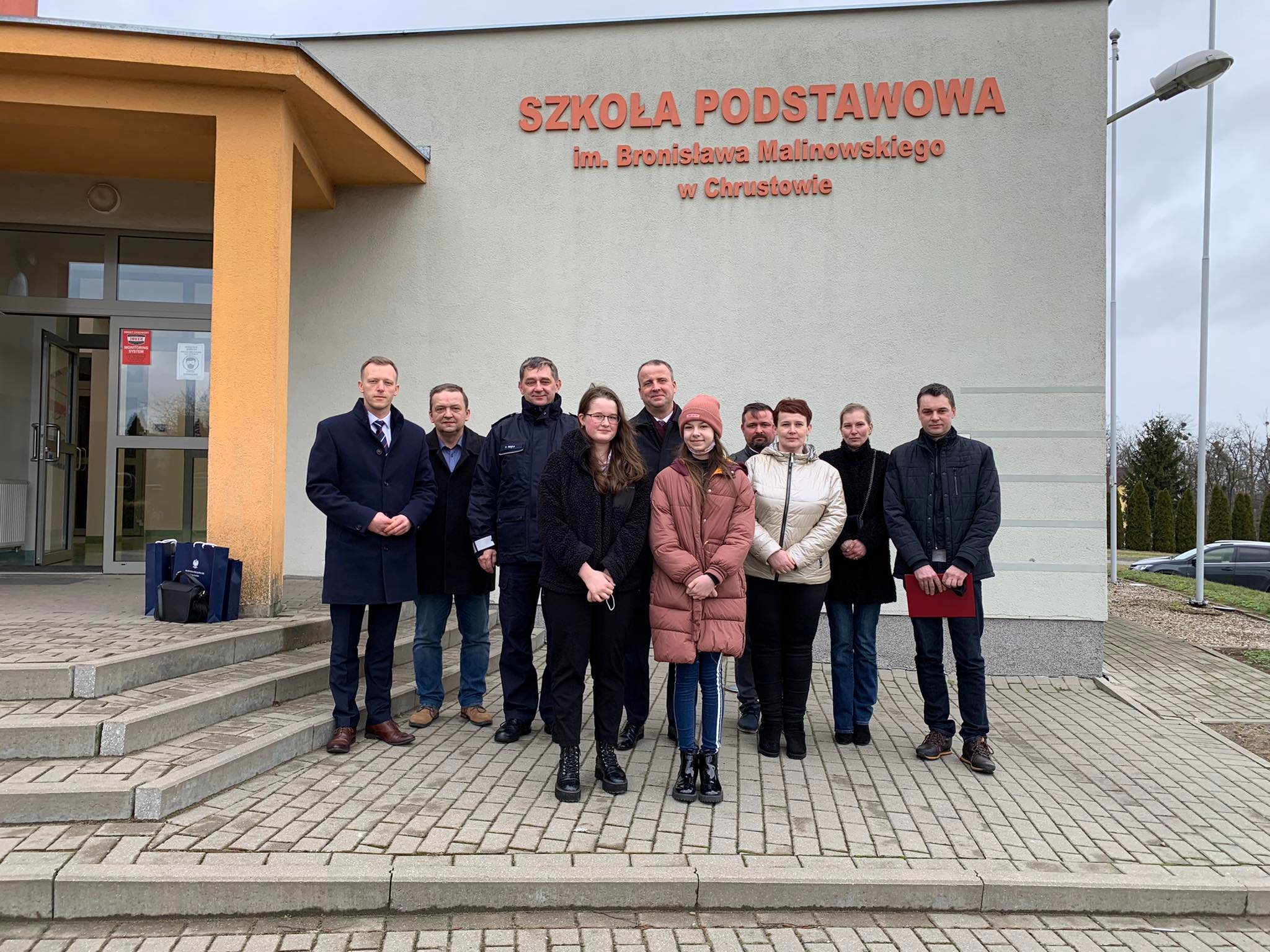 Bohaterski czyn dwóch nastolatek spod Obornik wośp pomogły mężczyźnie - Kacper Witt