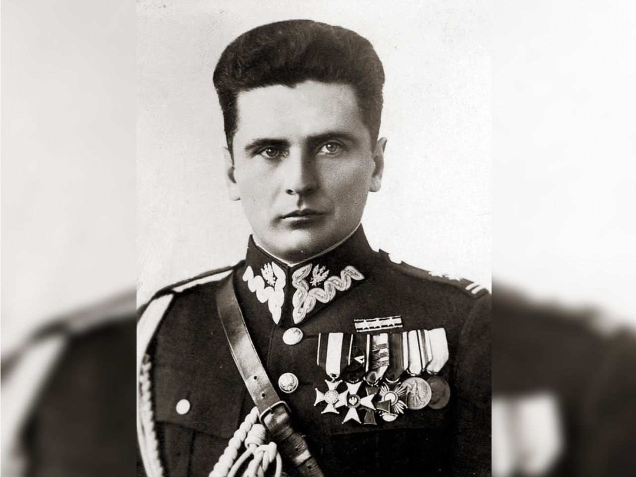 stefan grot rowecki - Autorstwa Nieznany - 55 PPP 1919–1934. Jednodniówka (http://www.wbc.poznan.pl/dlibra/docmetadata?id=113127), Domena publiczna, https://commons.wikimedia.org/w/index.php?curid=50349723